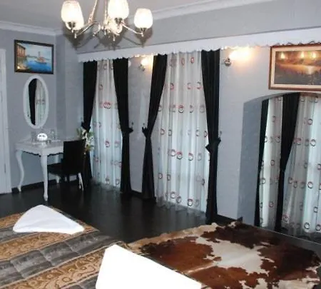 Sultansaray Suites 3*